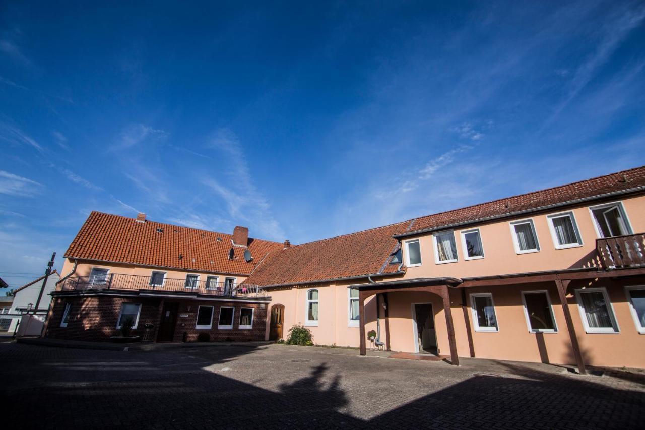 Hotel Heisede Sarstedt Exterior photo